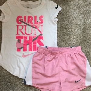 Nike outfit 4T